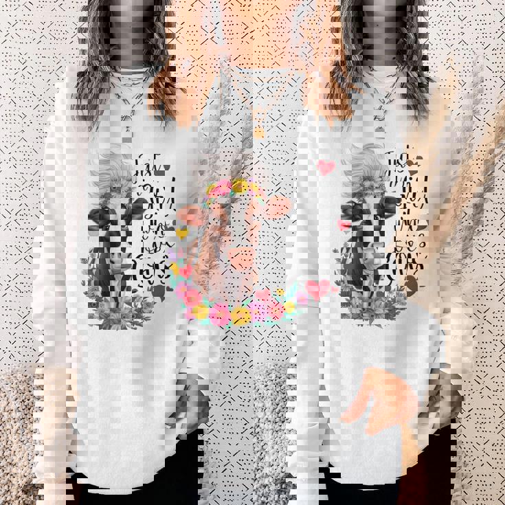 かわいい牛 ただの牛を愛する少女 長袖tシャツ スウェットシャツ 彼女への贈り物