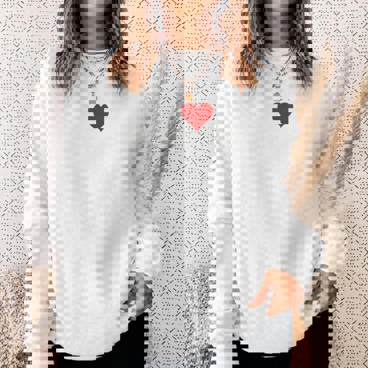 アイラブハートニューカッスル・アポン・タイン・イングランド 長袖tシャツ スウェットシャツ 彼女への贈り物