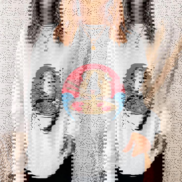 アニメ モルモット 漫画 カワイイ ねこ 日本のラーメン モルモット 長袖tシャツ スウェットシャツ 彼女への贈り物