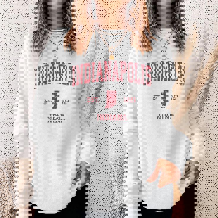 インディアナポリス インディアナ州 ヴィンテージ スポーツ デザイン レッド プリント スウェットシャツ 彼女への贈り物