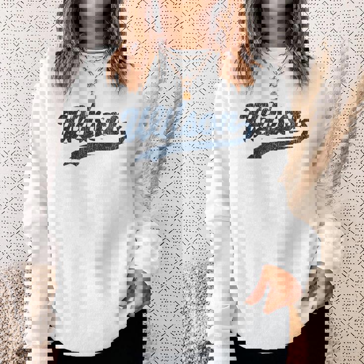 ウィルソン ノースカロライナ Nc ビンテージ スポーツ グラフィック スウェットシャツ 彼女への贈り物