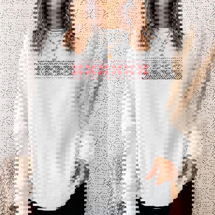 ウクライナの刺繍入り民族コスチュームyshyvanka ウクライナ スウェットシャツ 彼女への贈り物