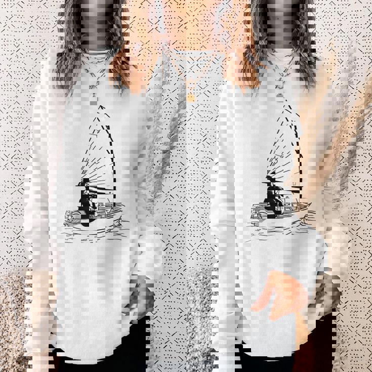 オプティミストヨット スウェットシャツ 彼女への贈り物