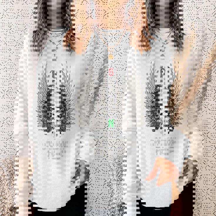 オートバイのギアシフト 1 ダウン 5 アップ バイカー スカル 背面 スウェットシャツ 彼女への贈り物