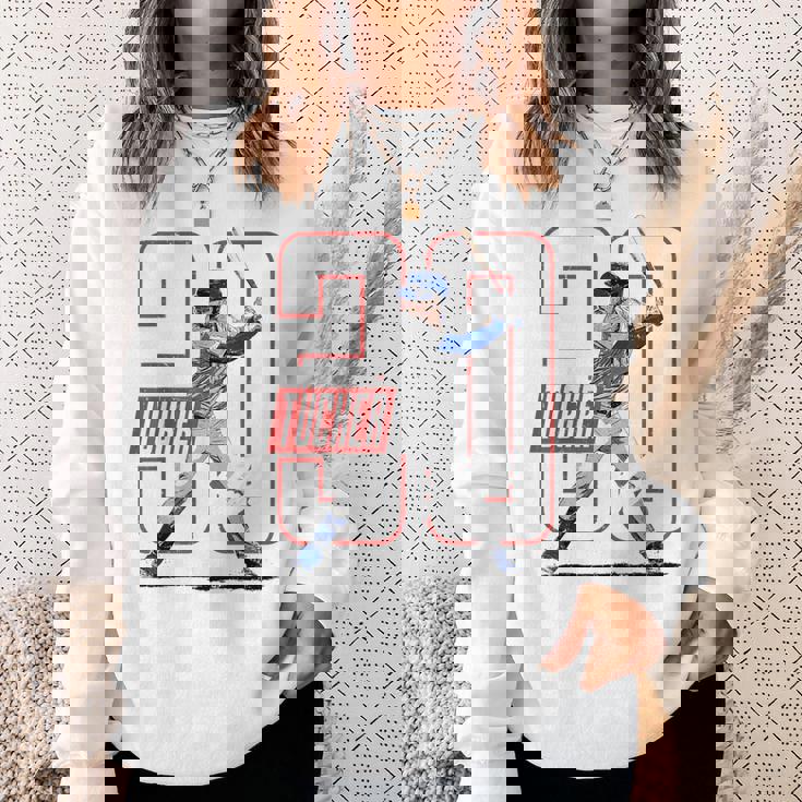 カイル・タッカー スウェットシャツ 彼女への贈り物