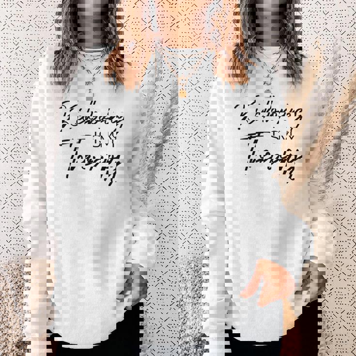 キックボクシングは私のセラピー スウェットシャツ 彼女への贈り物