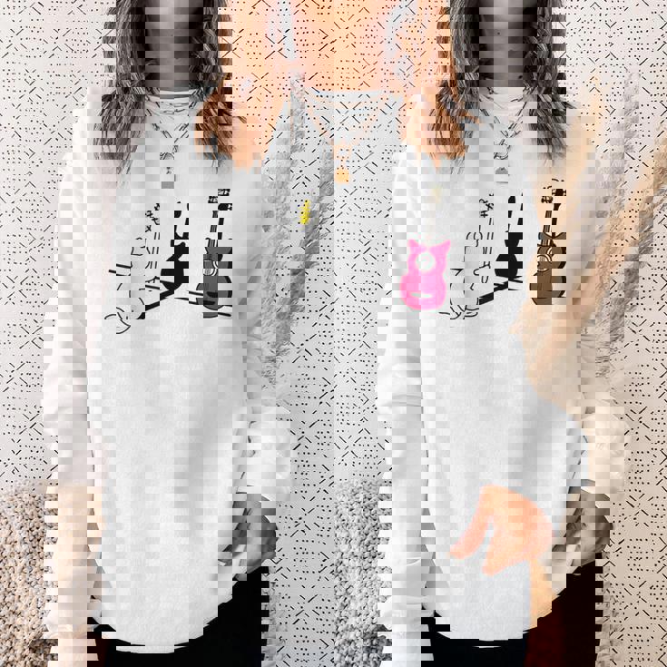 ギターの影を作る猫デザイン スウェットシャツ 彼女への贈り物