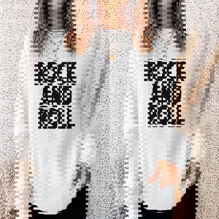 クールなロックンロールミュージックtシャツ、ロックンロールグラフィックをお楽しみください。 スウェットシャツ 彼女への贈り物