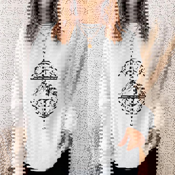 コンパス ローズ マウンテン シーン 自然 恋人 ハイキング バックパッキング スウェットシャツ 彼女への贈り物