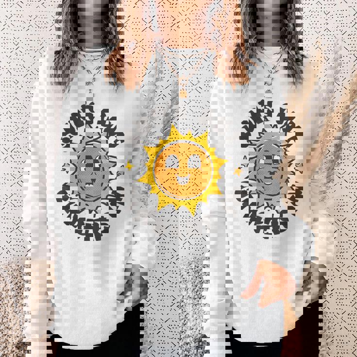 サンズ・アウト・ジンジャーズ・イン スウェットシャツ 彼女への贈り物