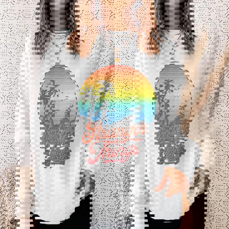 ストレンジャー・シングス サーファーボーイ ピザ デモゴルゴン カリ レトロ 80年代 スウェットシャツ 彼女への贈り物