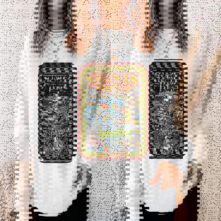 ストレンジャー・シングス プロモ コミック イレブン リンク O マニア レトロ 80年代 長袖tシャツ スウェットシャツ 彼女への贈り物