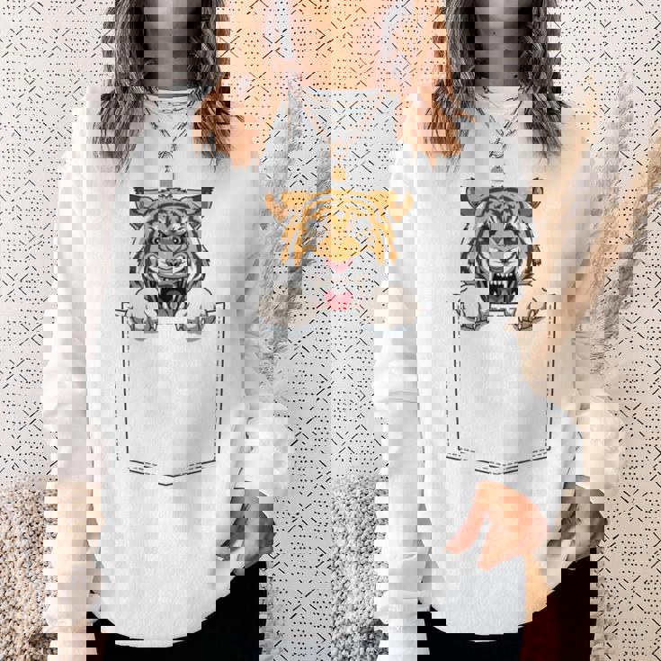 タイガー ポケットに入ったトラ 覗き見虎 長袖tシャツ スウェットシャツ 彼女への贈り物