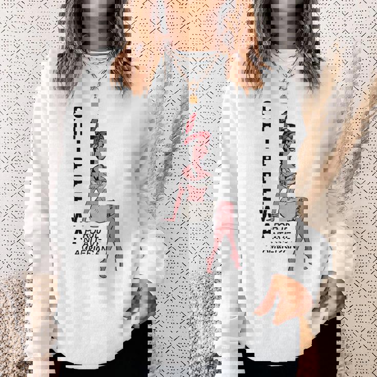 チペワ アメリカン インディアン トライブ キュート プラウド カートゥーン スクワー スウェットシャツ 彼女への贈り物