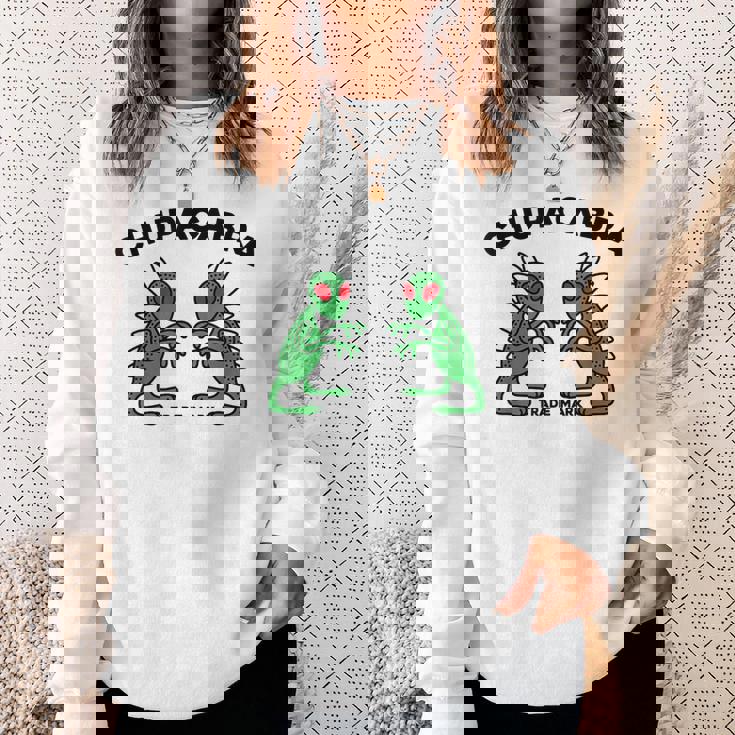 チュパカブラ スウェットシャツ 彼女への贈り物