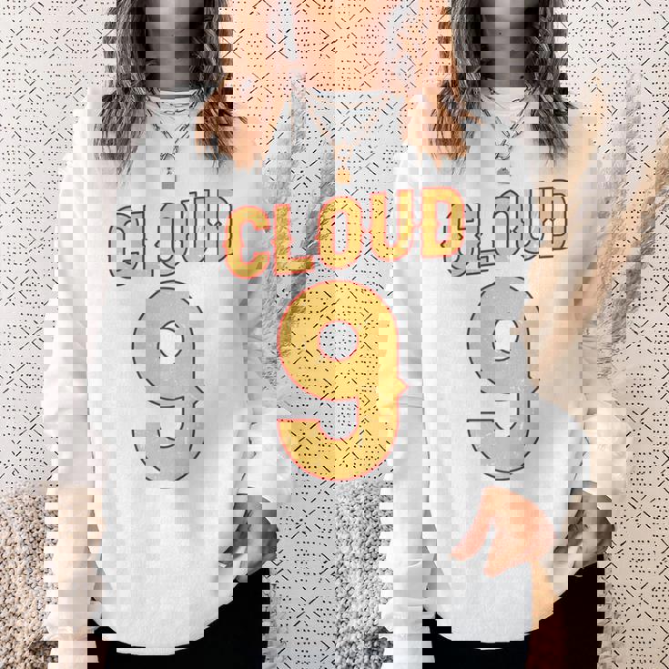 ナイス イエロー オレンジ クラウド 9 コスチューム 男女兼用 長袖tシャツ スウェットシャツ 彼女への贈り物