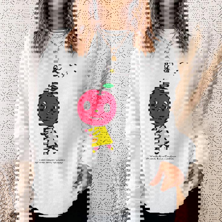 ハチさんとおにごっこ スウェットシャツ 彼女への贈り物