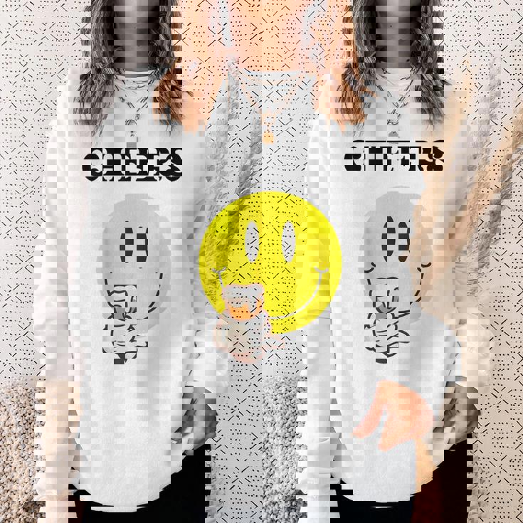 ハッピー・チアーズ・デュード スウェットシャツ 彼女への贈り物