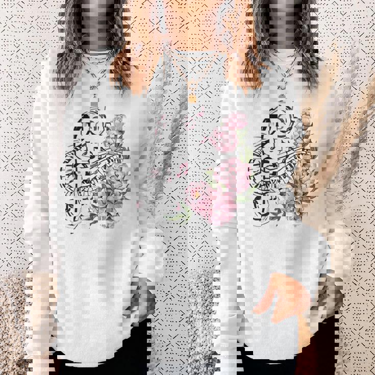 ピアノの鍵盤、音符、花 スウェットシャツ 彼女への贈り物