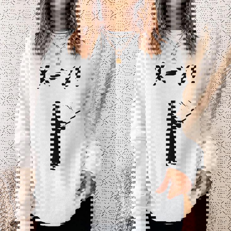 メーン！ 剣道 剣術 武道 竹刀 剣道部 武道好き 古武道 掛かり稽古 剣道好き スウェットシャツ 彼女への贈り物