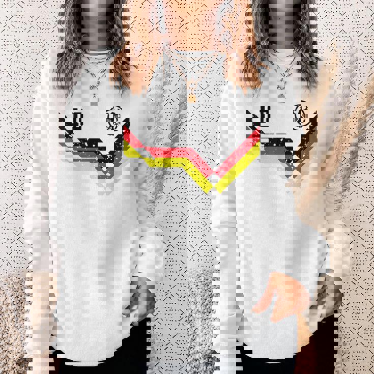 レトロなドイツシャツサッカージャージードイツ スウェットシャツ 彼女への贈り物