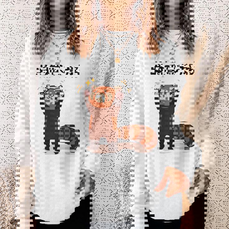 出る杭はぶーたれる レッサーパンダ ネタ ことわざ ことわざのもじり ジョーク ギャグ ダジャレ ツッコミ おもしろ スウェットシャツ 彼女への贈り物