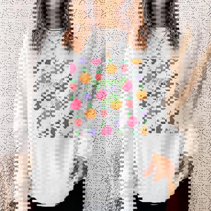 夏の雰囲気、フルーツ好き、夏のフルーツ、シトラスディライト 長袖tシャツ スウェットシャツ 彼女への贈り物