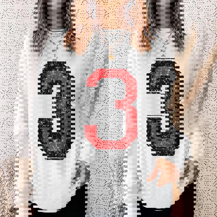 数字 3 ヴィンテージブラック&レッド スウェットシャツ 彼女への贈り物