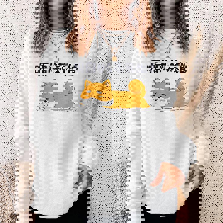 明日から本気出す柴犬 足 かわいい犬 秋田犬愛好家 ギフト スウェットシャツ 彼女への贈り物