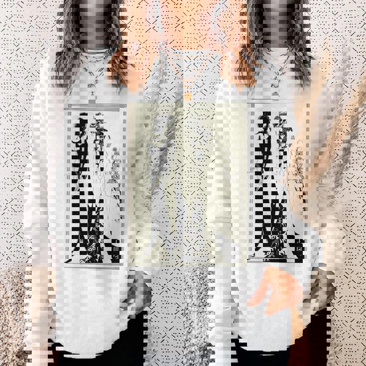 母とサロメ、オーブリー・ビアズリーによるヘロディアス1894 長袖tシャツ スウェットシャツ 彼女への贈り物