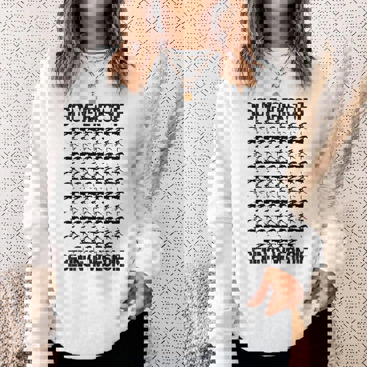 競馬 還暦 面白いtシャツ 馬 ウマ 還暦祝い 60歳 父の日 おもしろ 服 メンズ グッズ 大人 父 男性 スウェットシャツ 彼女への贈り物