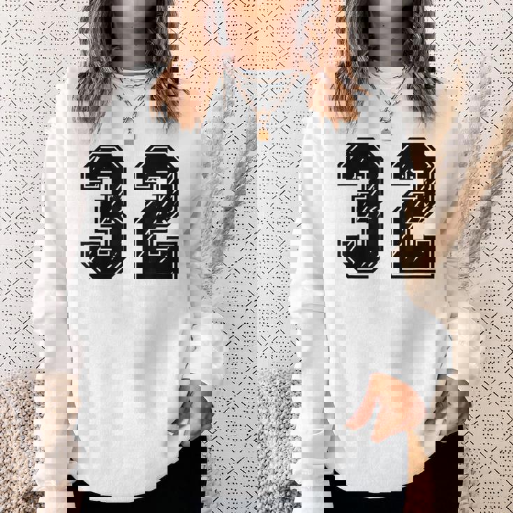 背番号 32 チーム短大スポーツ背番号付きユニフォーム スウェットシャツ 彼女への贈り物