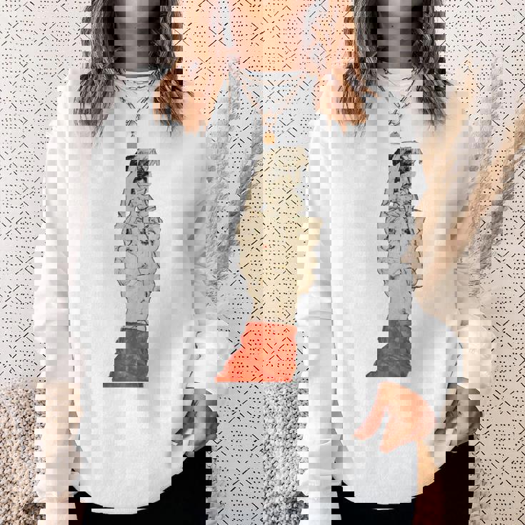 赤いふんどしの立っている男性 エゴン・シーレ作 1914 長袖tシャツ スウェットシャツ 彼女への贈り物