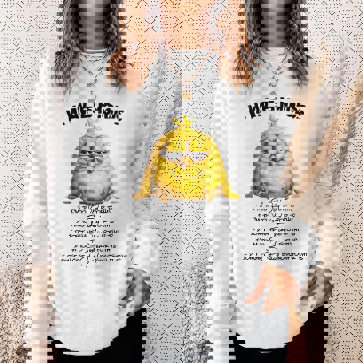 面白いチキンムード、I'm Too Old For This 鳥好きのデザイン。 スウェットシャツ 彼女への贈り物