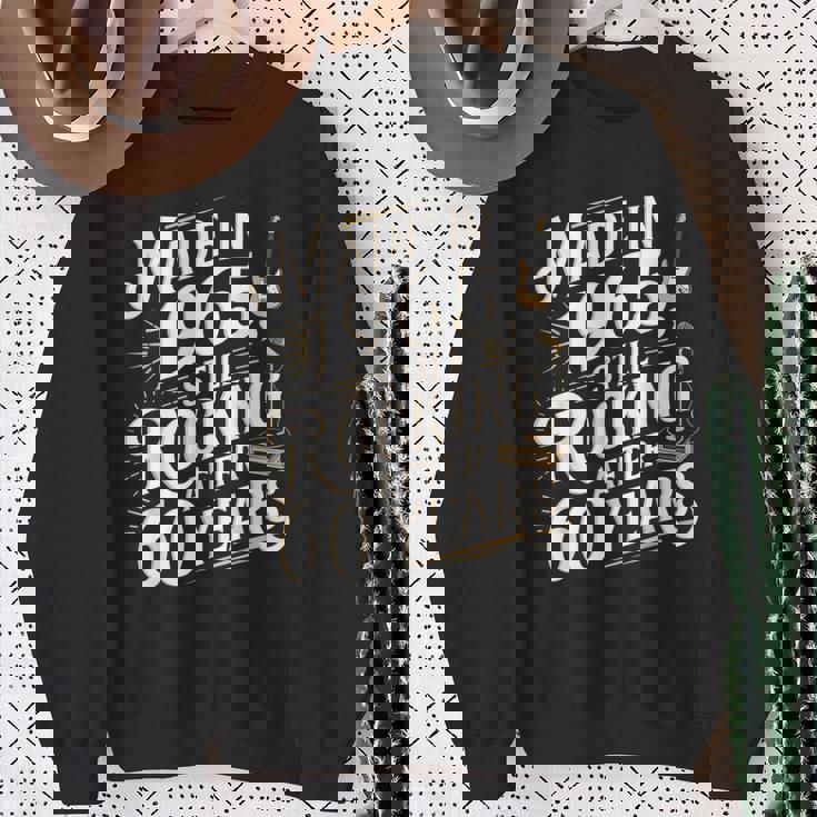 1965年製作。60年経っても揺れるレトロ。 スウェットシャツ 年配の女性への贈り物