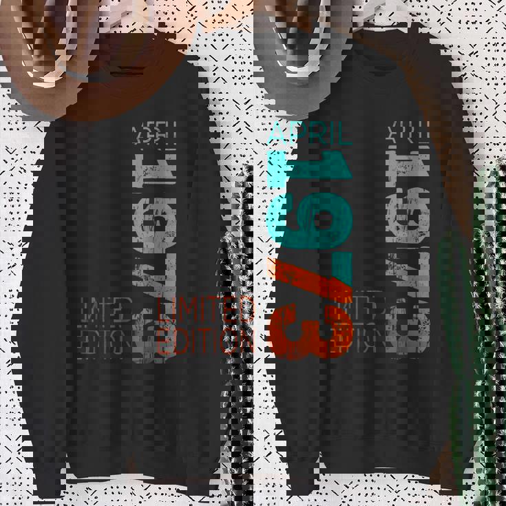 1973年4月1973年 レトロ 1973 ヴィンテージ 1973 スウェットシャツ 年配の女性への贈り物