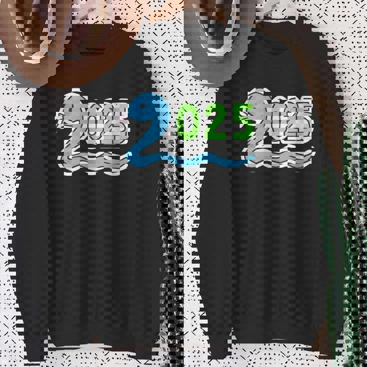 2025《巳年 蛇年》蛇 へび【どうぶつフレンズ】干支 十二支 ゆるくて かわいい 動物 イラスト 面白い スウェットシャツ 年配の女性への贈り物