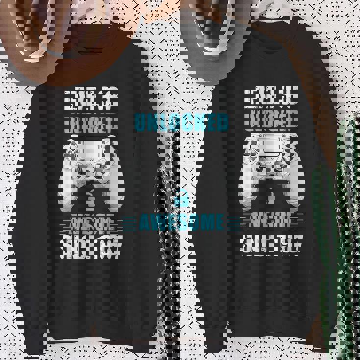 38歳の誕生日ビデオゲーマー レベル38 アンロック済み 1987年以来 スウェットシャツ 年配の女性への贈り物