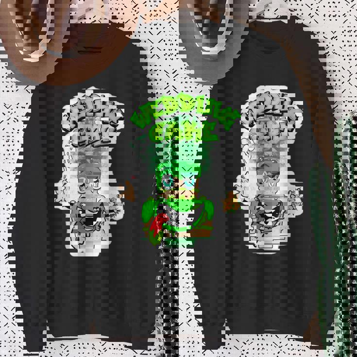 420 カンナビスカルチャーストーナー ウェディングケーキ 雑草ひずみ スウェットシャツ 年配の女性への贈り物