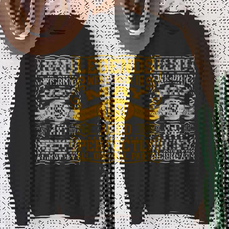 66歳の誕生日伝説は1959年5月に誕生しました。 スウェットシャツ 年配の女性への贈り物