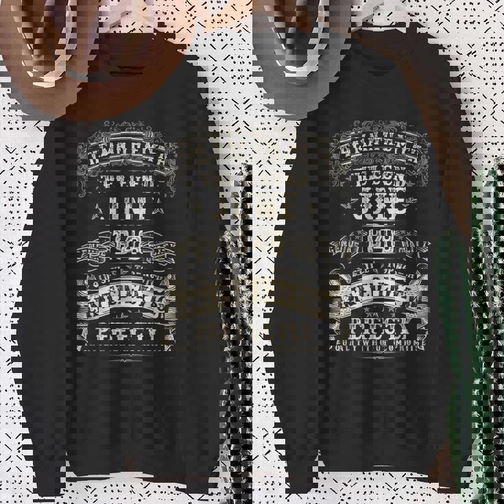 77歳 誕生日プレゼント 男性用 1948年6月 77歳の誕生日 スウェットシャツ 年配の女性への贈り物