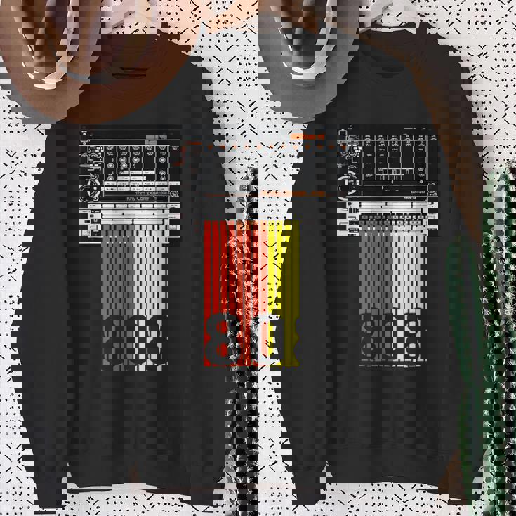 808 ドラム マシン 音楽 ビーツ スウェットシャツ 年配の女性への贈り物