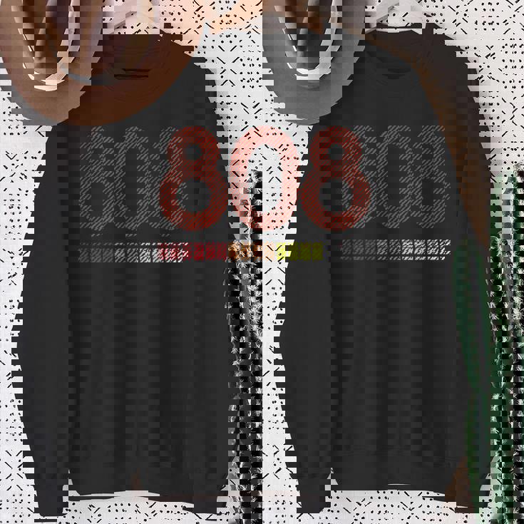 808 レトロスタイル Roland 電子ドラムマシンシャツ スウェットシャツ 年配の女性への贈り物