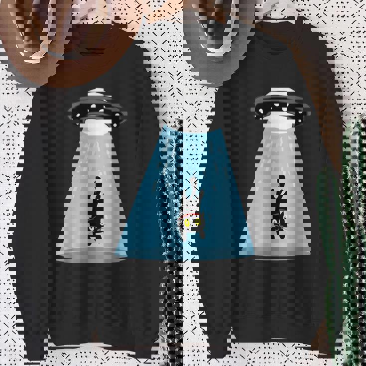 Alien Cat Abduction Ufo Cat Alien Abduction スウェットシャツ 年配の女性への贈り物