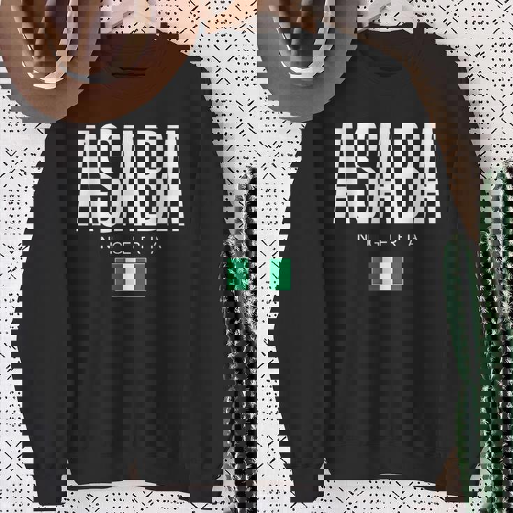 Asaba Nigeria スウェットシャツ 年配の女性への贈り物