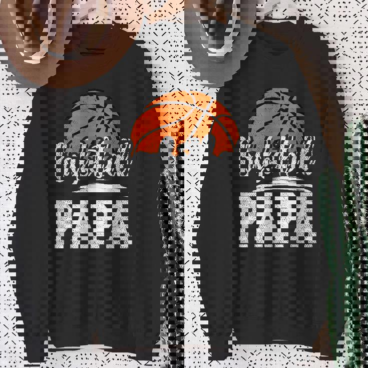 Basketball Papa Basketball Player Game Day Father's Day Sweatshirt Gifts for Old Women