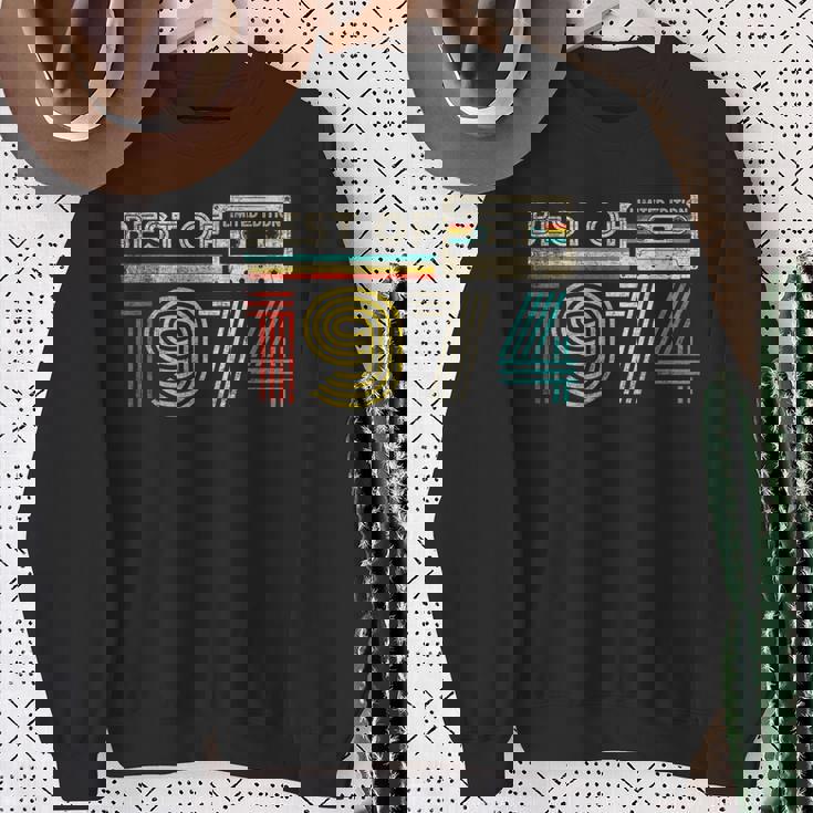 Best Of 1974 Classic Birthday 1974 Cassette Tapeintage スウェットシャツ 年配の女性への贈り物