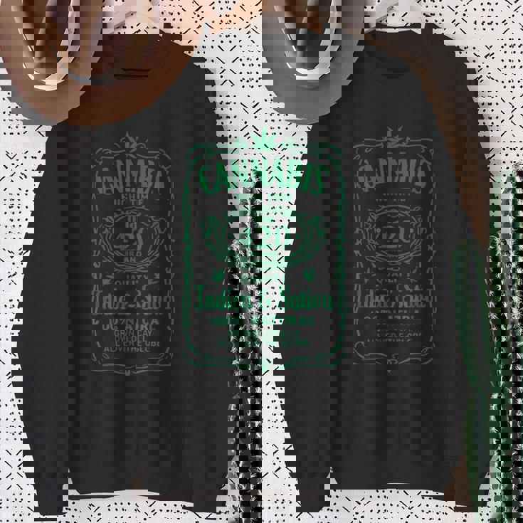 Cannabis High Time Old 420品質インディカ&サティバウィードtシャツ スウェットシャツ 年配の女性への贈り物