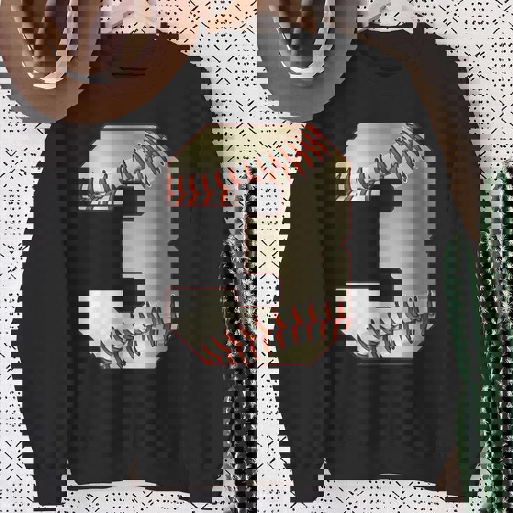 Cool 3 3番 数字 バースデーパーティー 3番目 野球 誕生日 スウェットシャツ 年配の女性への贈り物