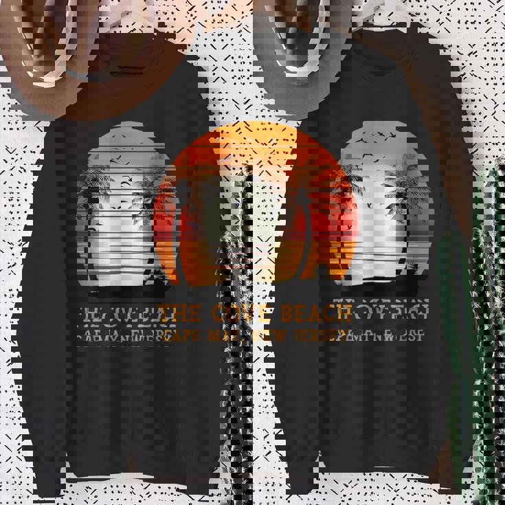 The Cove Beach Cape May New Jersey ビンテージ サンセット レトロ 太陽 スウェットシャツ 年配の女性への贈り物